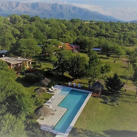 Cortaderas Suites & Tenis Nono Exterior photo